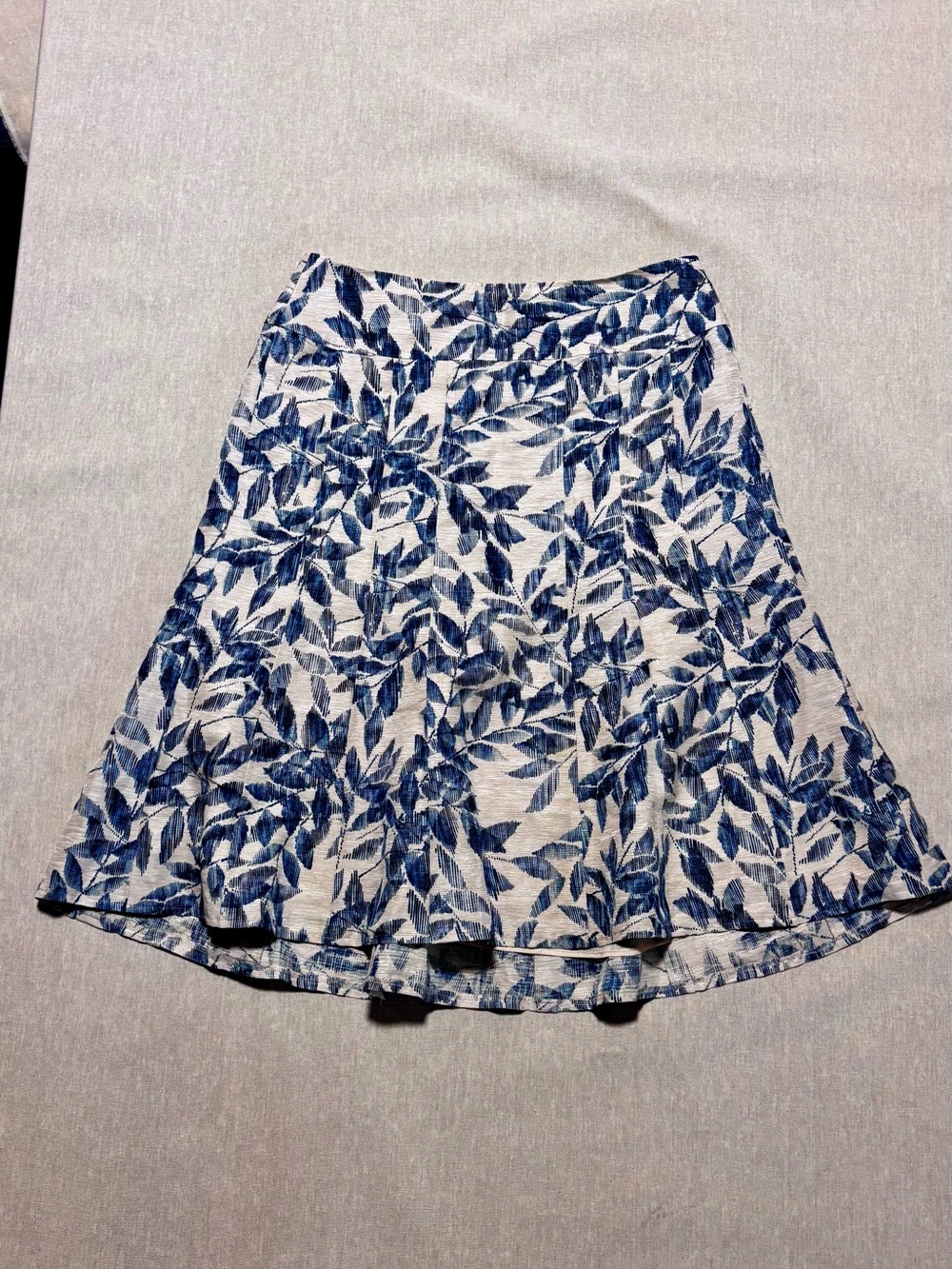 Ann Taylor Silk Blue Leaf Print Midi Skirt